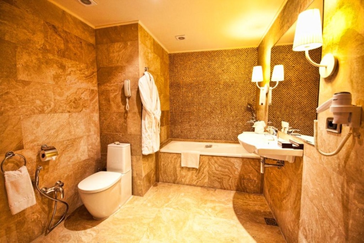 National Hotel photo 29