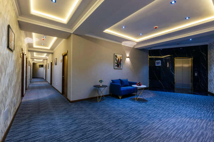 Royal Sebzor Expo Hotel