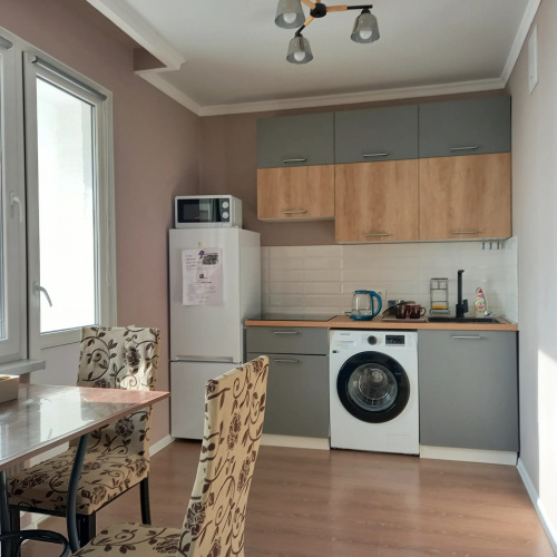 Uyutnaya Studiya S Vidom Na Gory Flat