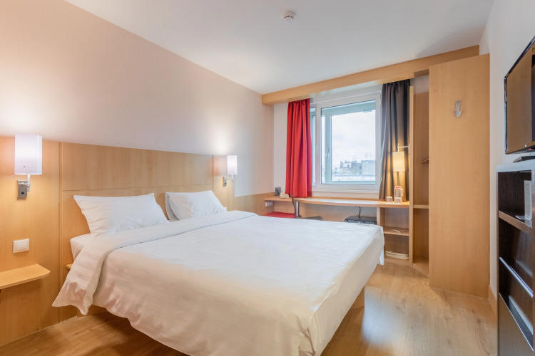  (двуспальная кровать) - изображение 1