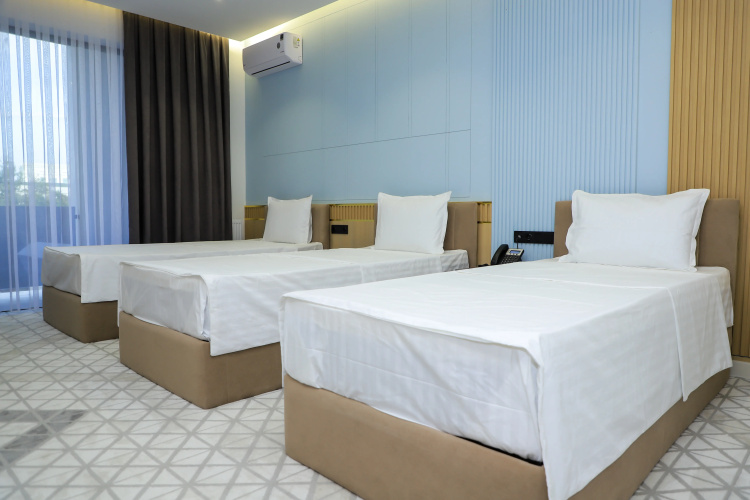 Rich Land Hotel