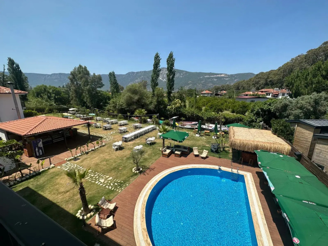 Yengec Hotel