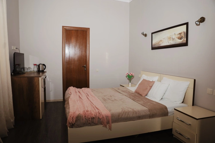 Comfort room