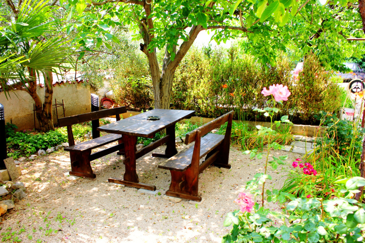 Sobe Tomić Apartments