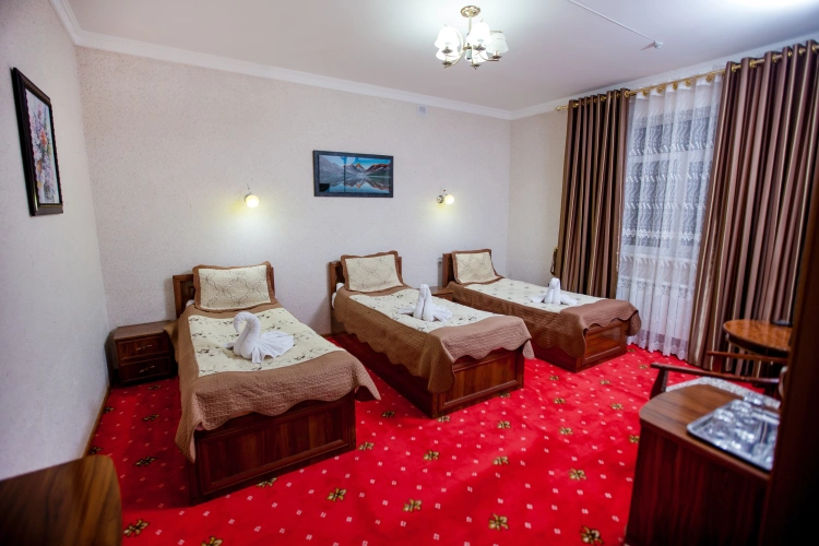 Triple room