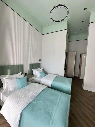 Standard Twin room with view