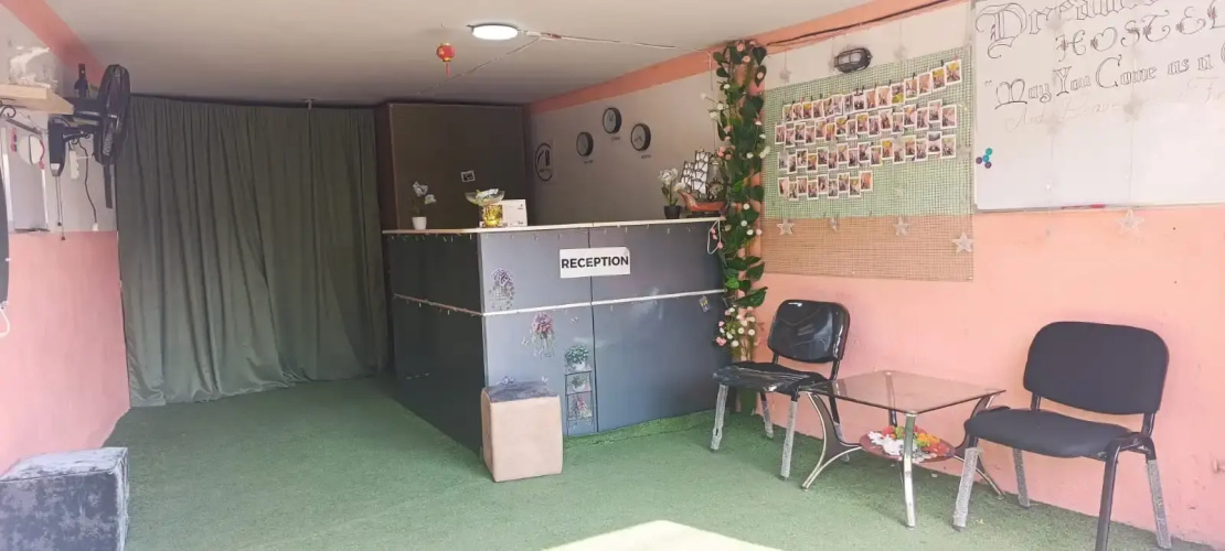 Dreamer's Den Hostel and Tours Hostel
