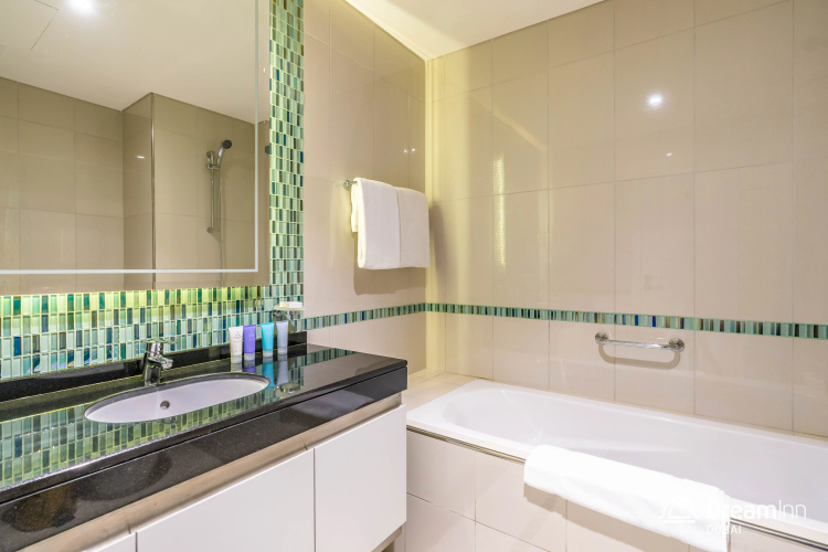 Dream Inn Damac Heights Apartments
