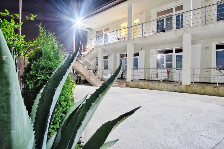 Viktoriya Guest House