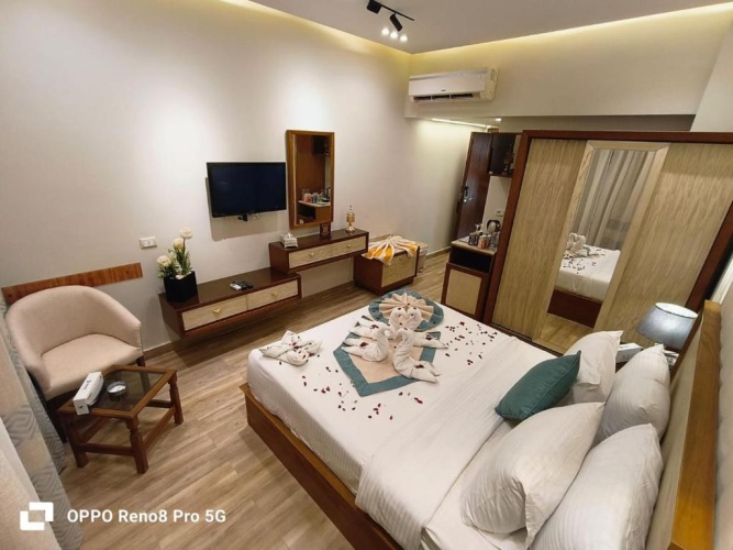 Deluxe Double room with garden view