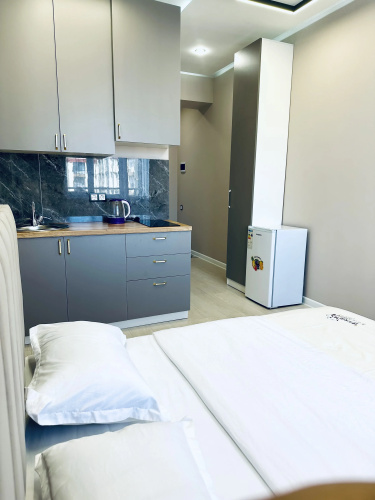 Aylin Apartments