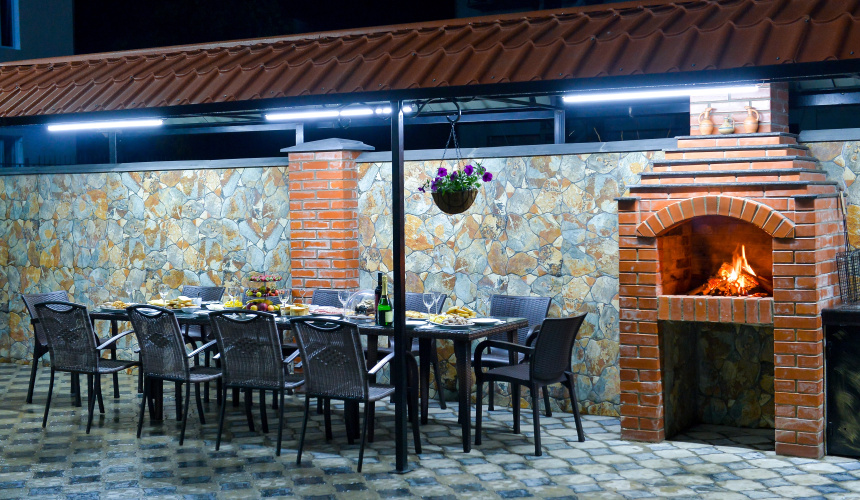 Lion Hotel