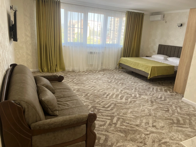 Comfort Quadruple Family room with balcony and with view