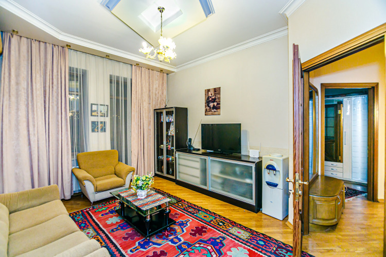 Фотография номера квартиры Апартаменты 1 Bedroom in Bouelvard Baku