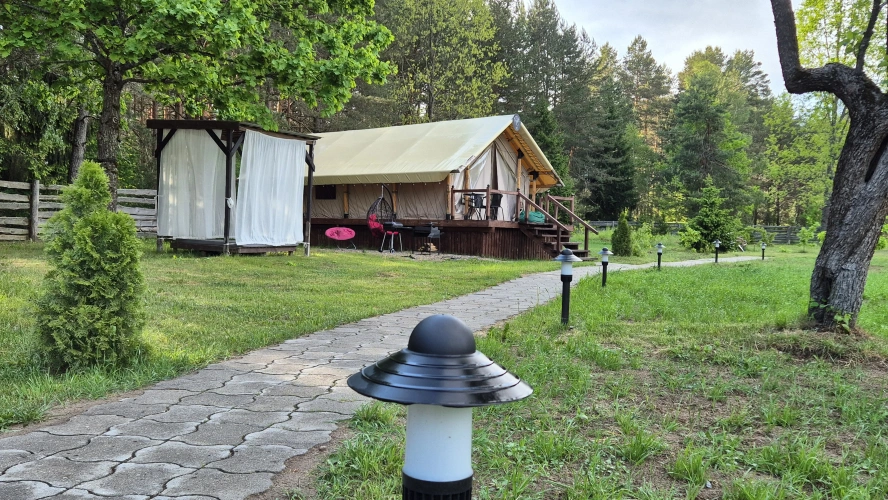 "Deer" Glamping with view