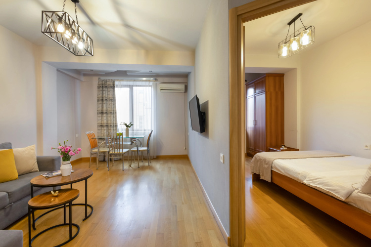 Northern Avenue Apartments