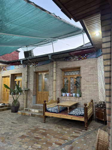 Meros Guest house