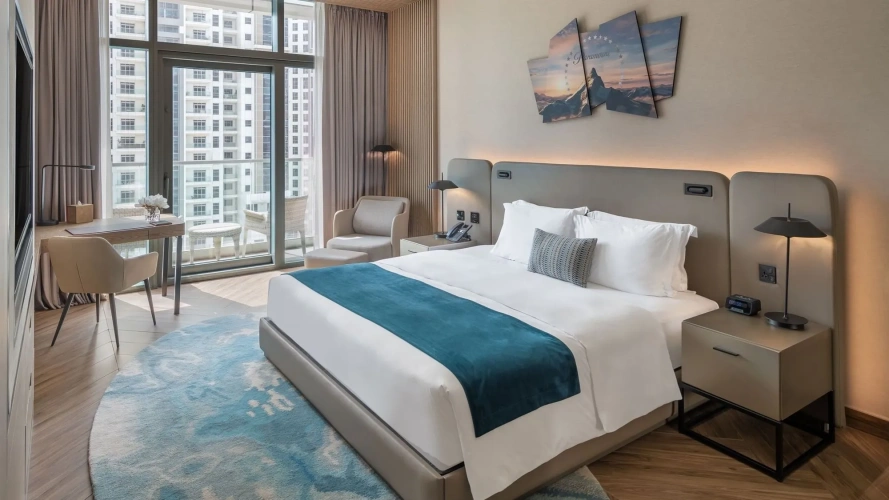 Standard room with city view