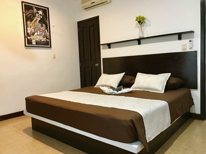 1 Bedroom Apartment with balcony and with view