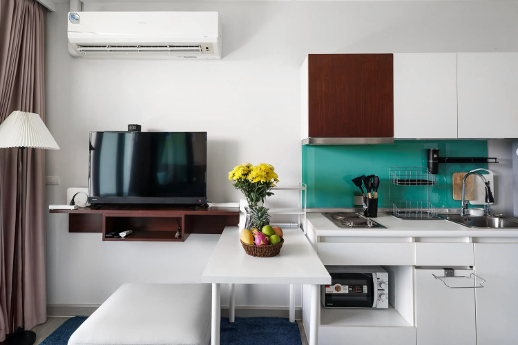 New 1 Bdr Royal Lee Nayang Beach Flat