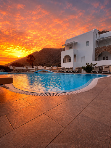 Noème Santorini