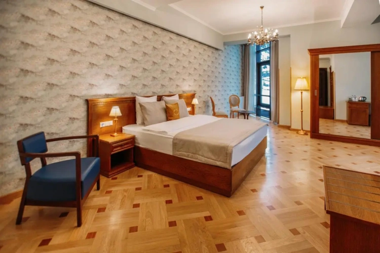 Deluxe Double room with mountain view