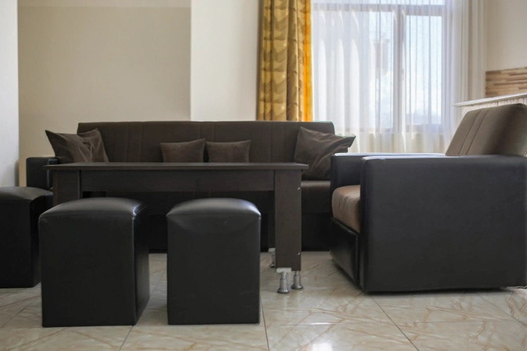 37B Apartments