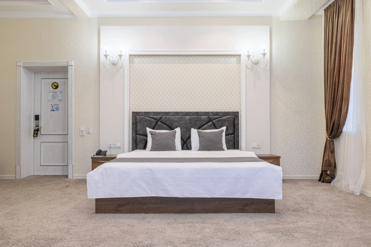 Superior Double room with city view