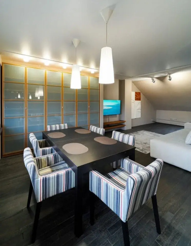 Na Zakharova 29 Flat