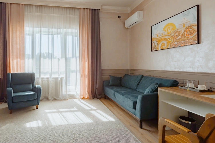 2-room Deluxe Double room with balcony and with courtyard view