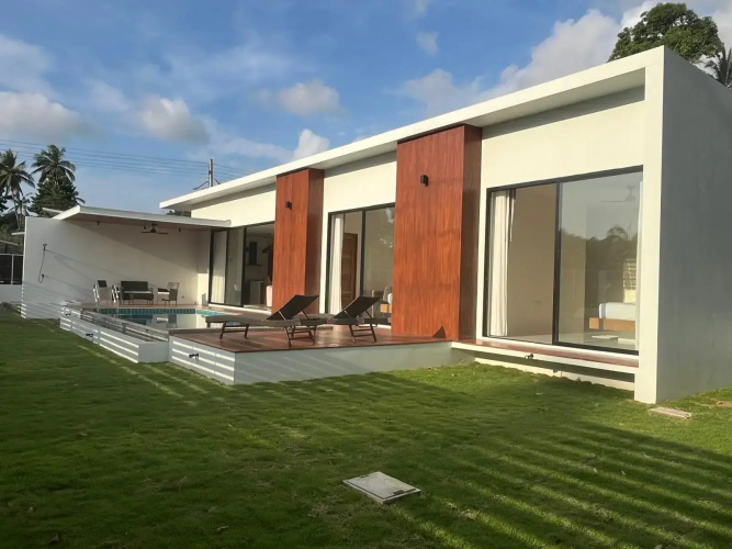 Level Villas, Villa