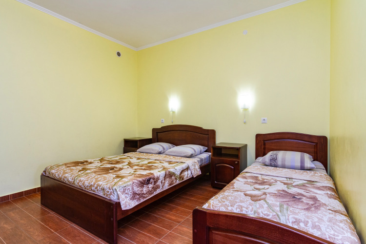 Фотография номера гостевого дома ЮГ