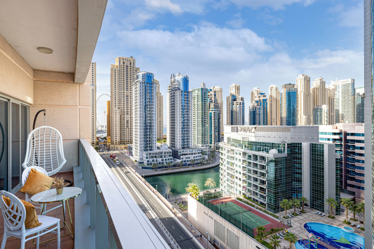 Luxury and Spacious Full Marina View Flat