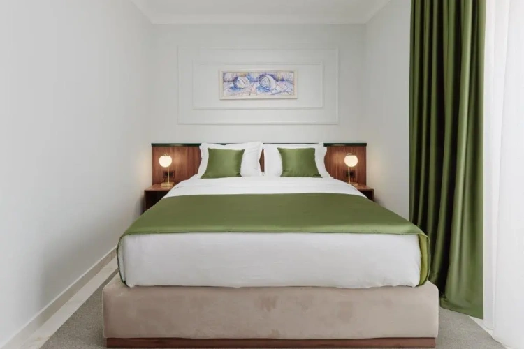 Economy room
