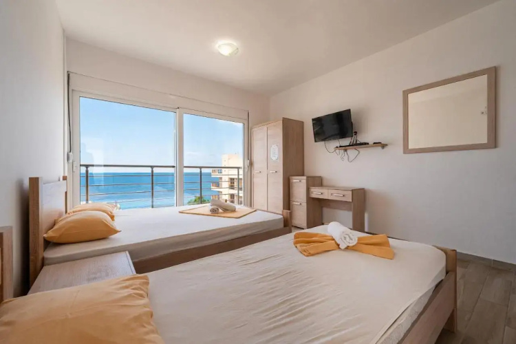 Saraj Apartment Hotel