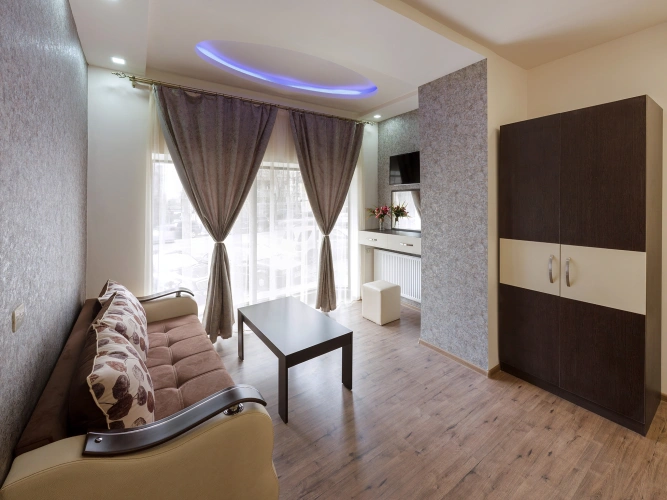 2 Bedrooms Deluxe room with city view