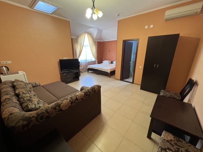 Фотография номера гостевого дома Любомир