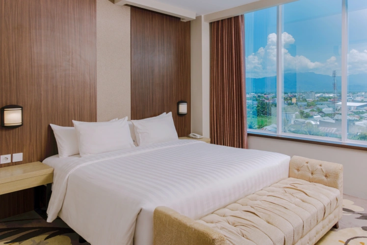Aston Suite