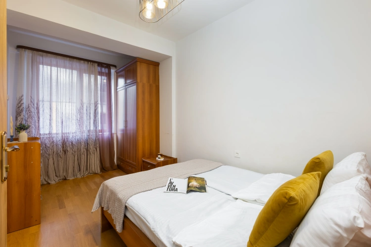 1 Bedroom Apartment with view