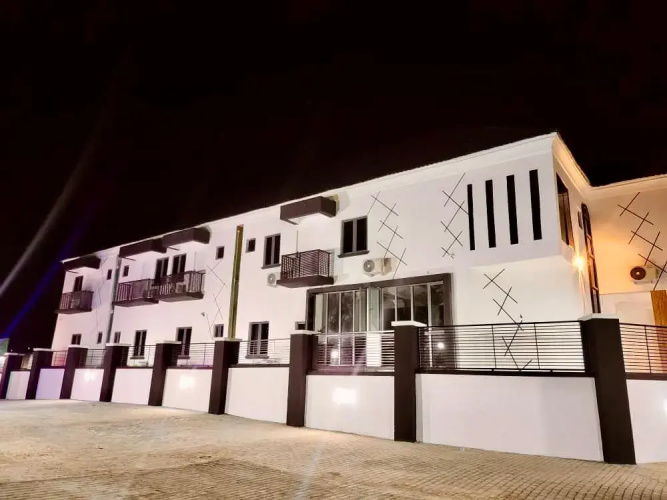 Shugaland Hotel