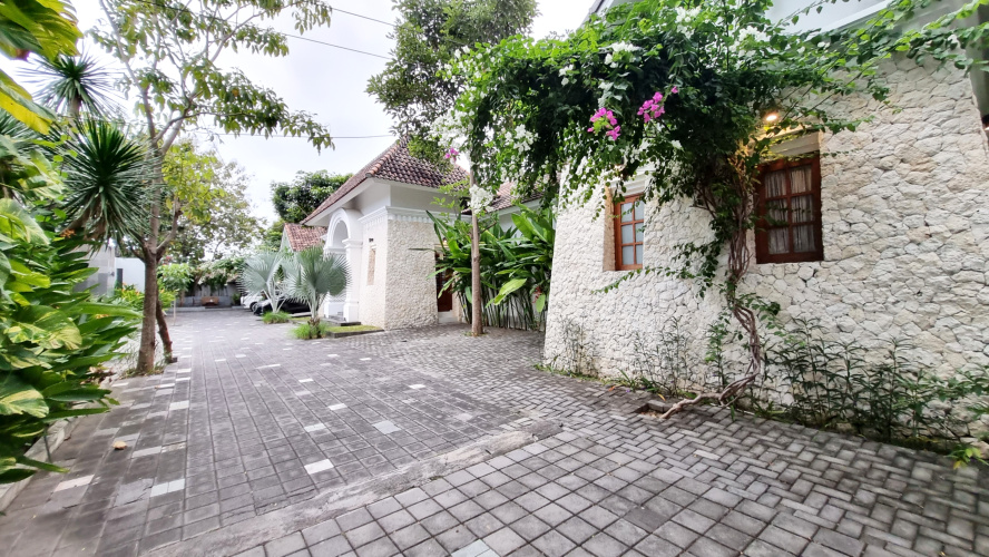Omatha Village Apart Hotel