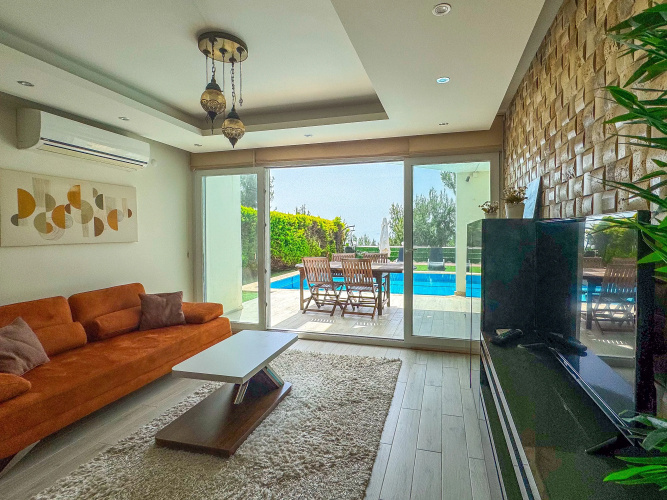Turquase Villa