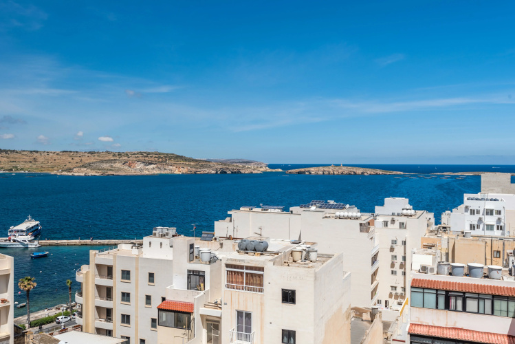 SeaShells Sea View Studio-Penthouse Apartments