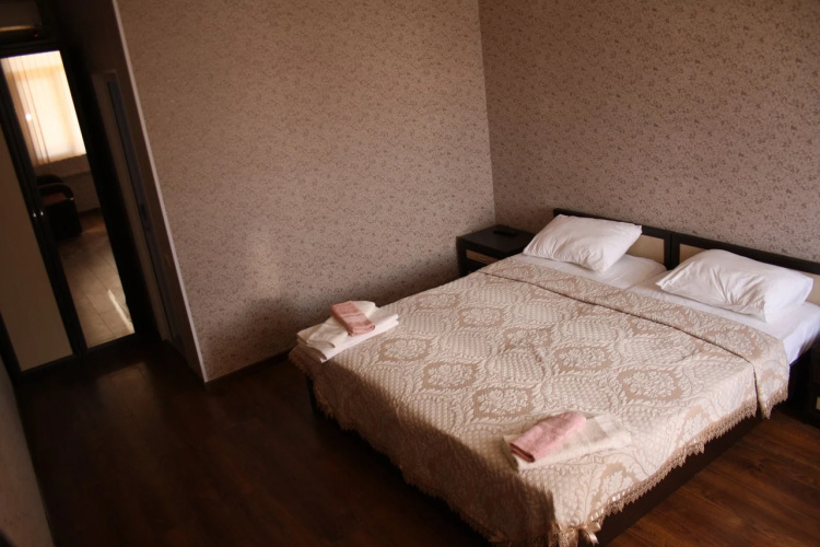 Amina Beach Guest House