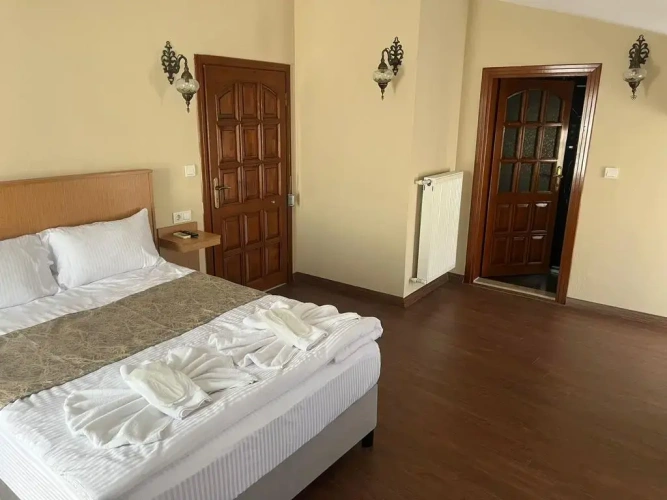 Deluxe Double room with balcony and with city view