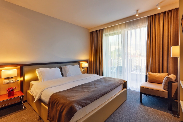 Superior Double room with balcony and with sea view