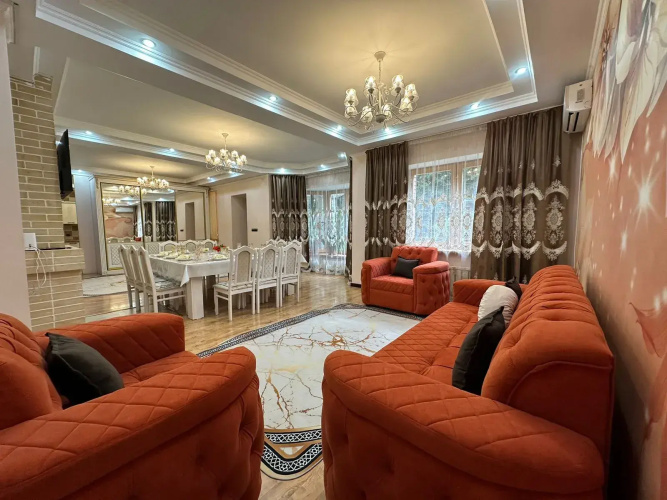 Lastochka Private house