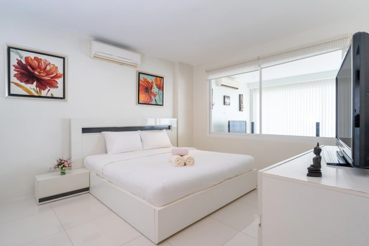 2 Bedrooms Apartment with balcony and with ocean view