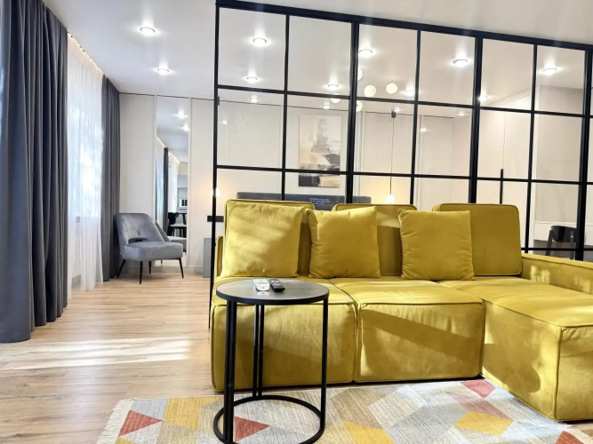Krasivaya Studiya V Tsentre Karagandy Flat