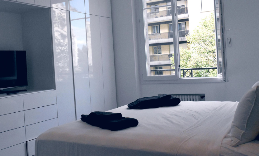 Spacious Flat Near Arc de Triomphe Apartments